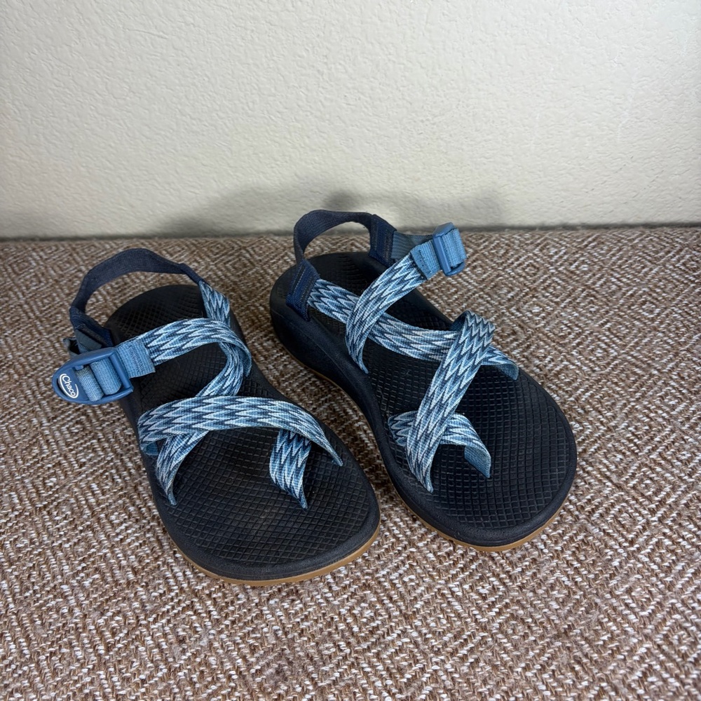 Chaco Womens Sandals Z/2 Classic Trine BLUE  Sz 8 Casual Outdoor Hiking Preppy